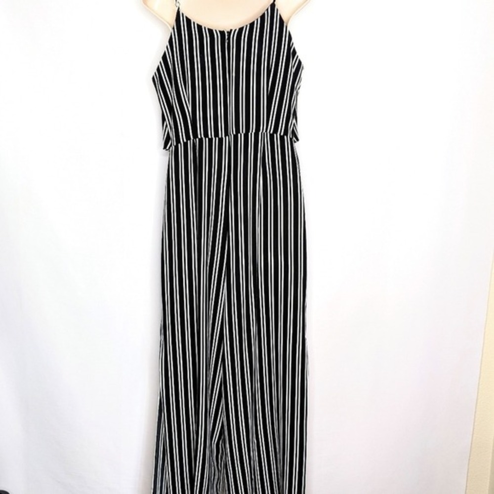 Monteau romper w/ slit side seam at hem sz… - Picture 8 of 14